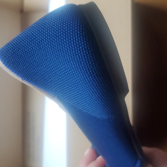 Rothy's blue knot flats 7 1/2 - Picture 6 of 6